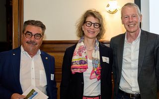 Wahl des Vorstandes v.l.n.R. Roland Gasche, Nicoletta Müller, Christoph Rohn
