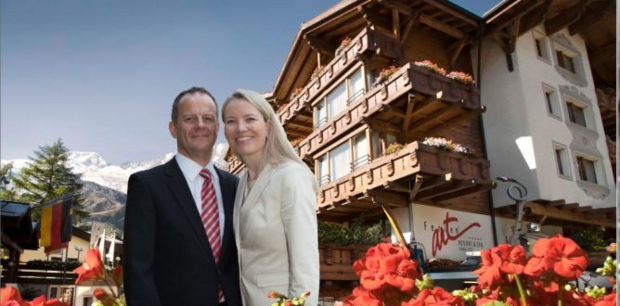 Neues Direktionspaar im Hotel Ferienart in Saas-Fee - htr.ch