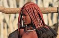 Eine Himba-Frau: Himba-Stämme leben noch heute getreu ihren Bräuchen und Ritualen.