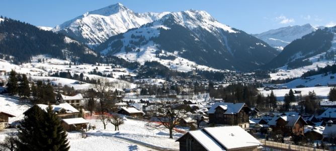 Schweizer Hotelzimmer-Preise steigen im Februar - htr.ch