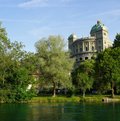 MWST-Sondersatz, Beherbergung, HotellerieSuisse, WAK-S, Mehrwertsteuer, Ständerat, Hotellerie, Tourismus