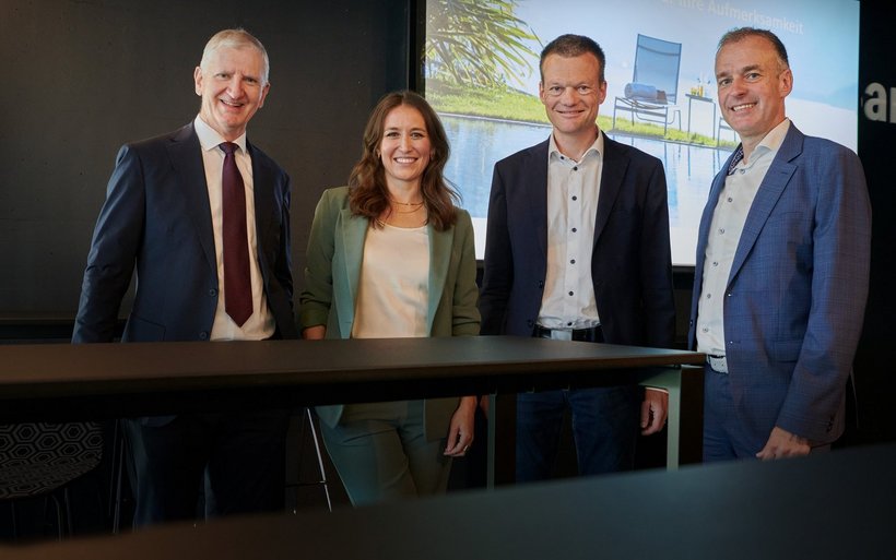 Diskutierten über die Zukunft des Tourismus: Marcel Dietrich, Präsident Reka, Bigna Silberschmidt, Journalistin und Moderatorin, Reto Knutti, Klimatologe, Roland Ludwig, CEO Reka (v. l.)