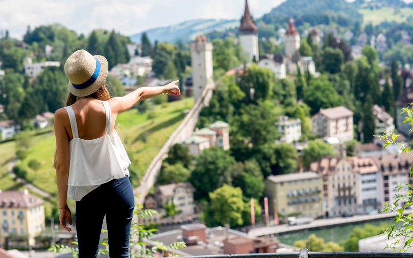 Agoda, Emerging Travel Group, RateHawk, Online-Vertrieb, Buchungsplattformen, Schweizer Hotellerie, Asien, Booking Holdings