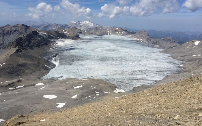 Der Schwund ist unübersehbar: Die Gletscher schmelzen, so auch der Plaine-Morte-Gletscher südlich des Wildstrubels auf dem Gebiet der Gemeinde Lenk.