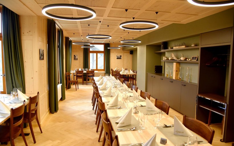 Projects, Hotel Kreuz Romoos, Unesco-Biosphäre Entlebuch, Hotelsanierung, Schweizer Chaletstil, Romoos, Hotelrenovation Schweiz