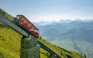 Die 120. Generalversammlung der Niesenbahn AG stand im Zeichen der Strategie bis 2030 und der künftigen Investitionen in Bahn und Infrastruktur.