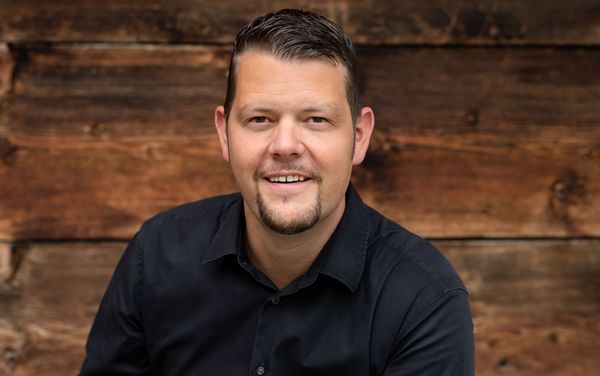 Vor dem Bewerbungsprozess schlafen und essen die Kandidierenden im