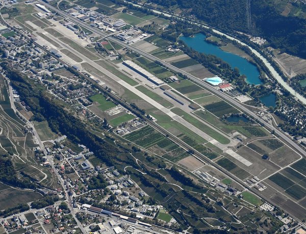 Flughafen Sitten, Flughafen Sion, Wallis, Luftverkehr, Walliser Tourismus, Walliser Hotelier-Verein, Flughafengesetz, Air Mountain