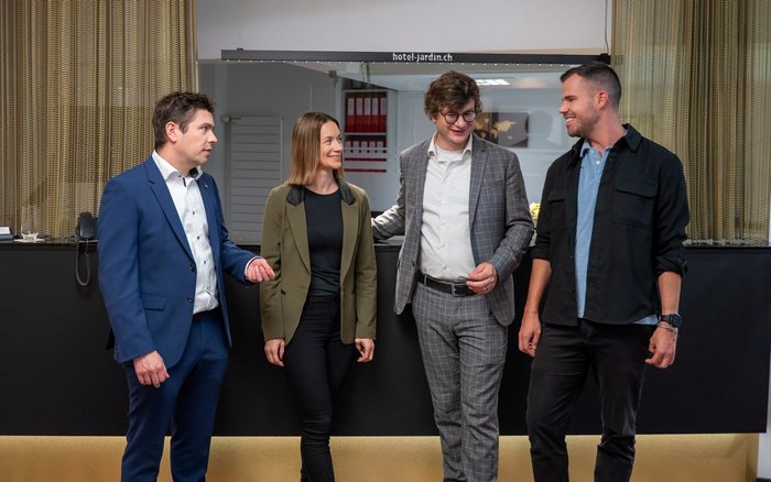 Das Team der Wucht GmbH mit Sitz in Bern: Lorenz Geissbühler, Corinne Balz, Ramon Stucki, Yanik Gasser (v.l.)