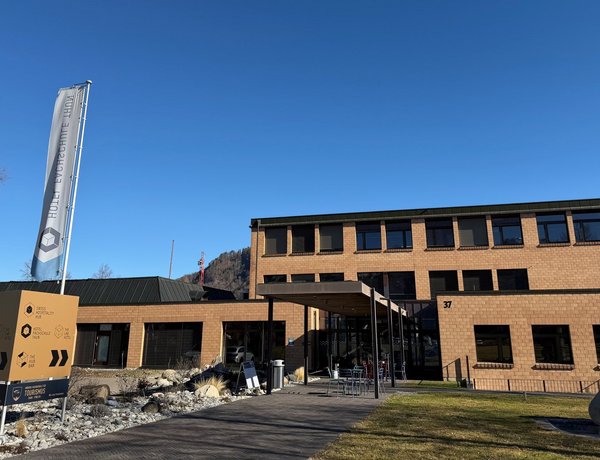 Hotelfachschule Thun, berufsbegleitendes Studium, HF-Ausbildung, Weiterbildung, Hotellerie, Gastronomie, Fachkräftemangel