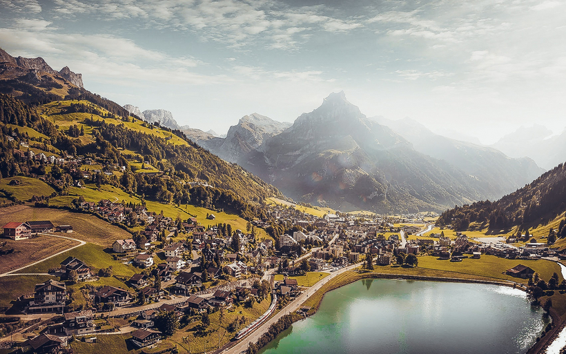 Neben dem Eugenisee liegt die Bauparzelle für das geplante Projekt Eugenihof in Engelberg.