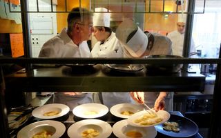 le chef et sa brigade