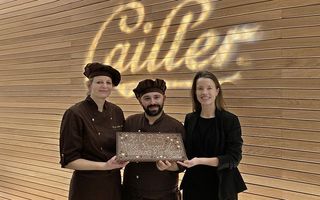 Géraldine Müller Maras, Chocolatière en chef, Antonio Di Capua, Chocolatier, et Fleur Helmig, Directrice de la Maison Cailler