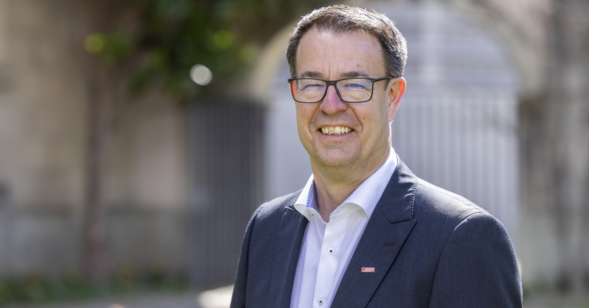 Piotr Caviezel Departs Rhätische Bahn (RhB)