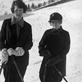 Mabel Lunn und Mabel Harvey vom Ladie's Ski Club 1926 in Mürren.