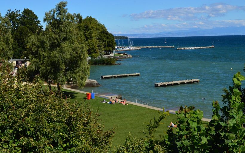 plage des trois jetées