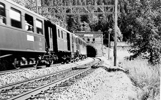 Lötschberg-Autoverlad, Lötschbergtunnel, BLS, Walliser Tourismus, Kandersteg, Goppenstein, Tourismusverkehr