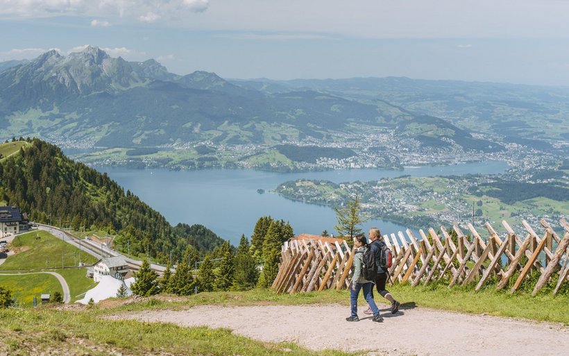 Schweizer Tourismus, Hotellerie Schweiz, US-Touristen Schweiz, Tourismus Asien, HotellerieSuisse, Logiernächte Schweiz, Geopolitik Touris