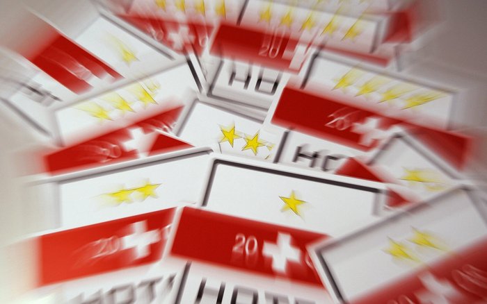 Booking.com, Hotelstars Union, Hotelklassifikation, Hotelsterne, EU-Kommission, Digital Services Act, Online-Buchungsplattformen, Konsumentenschutz