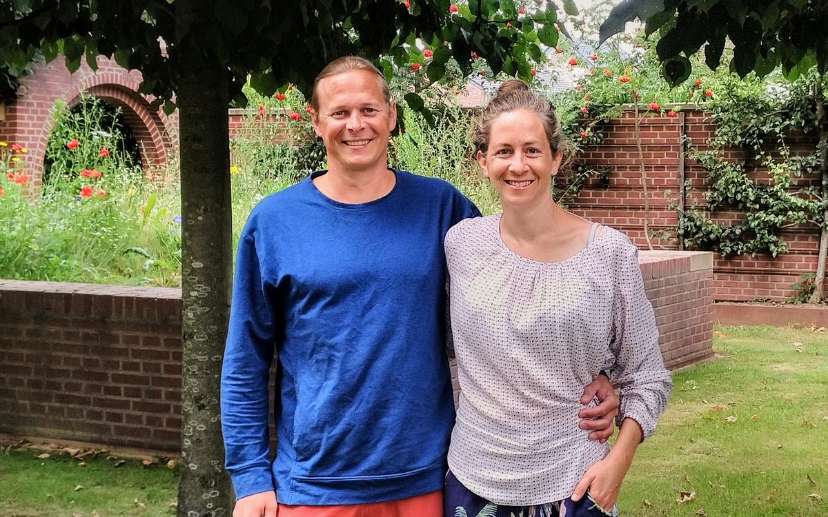 Außenborder Monumental Skulptur adrian koch Charmant Verärgert gestalten