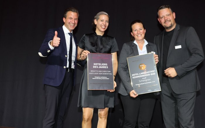 Christian Hoefliger-Von Siebenthal, Brigitte Hoefliger-Von Siebenthal, Alexandra Invernizzi, Reto Invernizzi, Maison Hornberg, Kemmeriboden Bad, Andrin Willi, Hotelrating