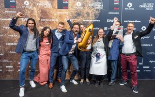 Das Team feiert den «Best of Swiss Web Awards» 