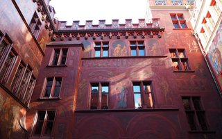 Airbnb, Basel-Stadt, Kurzzeitvermietung, Business-Apartments, Wohnraum, Grosser Rat, Regulierung