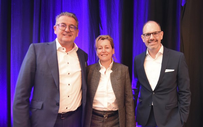 Christian Lienhard, abtretender Verwaltungsrat, Bettina Fleisch, neu gewählte Verwaltungsrätin, Andreas Hunziker, neu gewählter Verwaltungsrat, v. l.