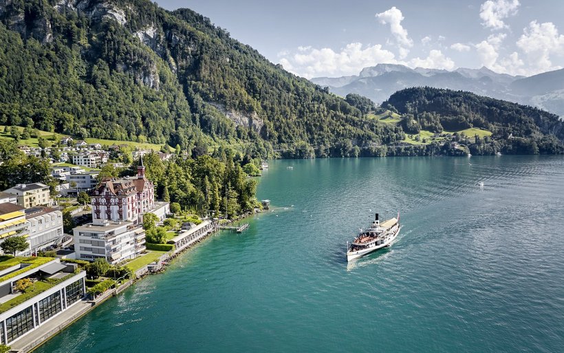 Vitznauerhof und Schiff