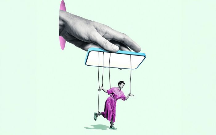 Sybolbild Fake Reviews