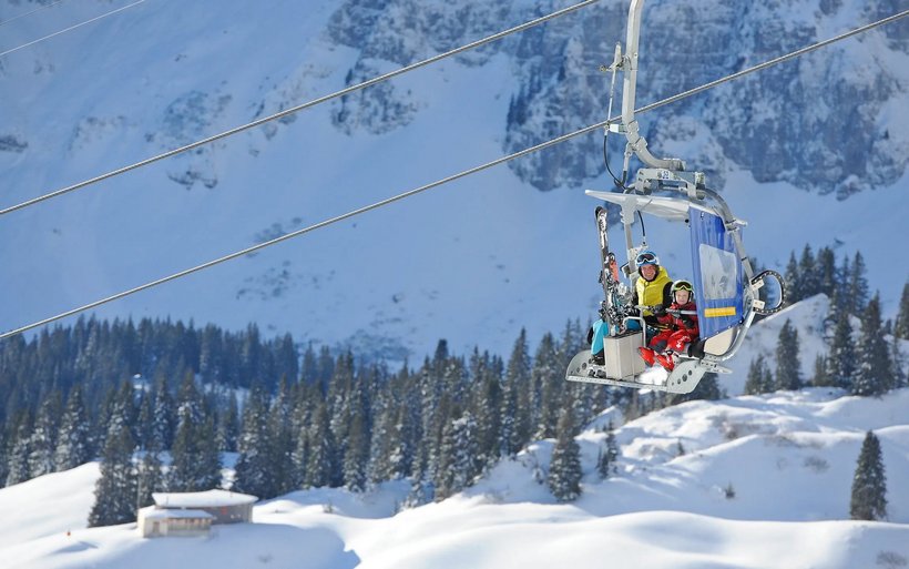 Braunwald, Sportbahnen Braunwald, Skilifte, Wintersaison, Glarus, Bergbahnen