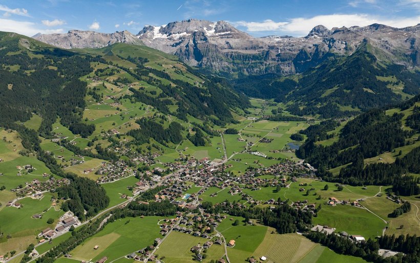 Lenk-Simmental, Lenk-Simmental Tourismus, Lenk, Bergbahnen Adelboden-Lenk, Reka-Feriendorf, Logiernächte, Berner Oberland