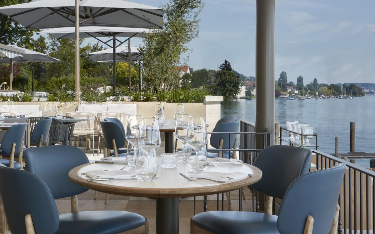 das alex lake zurich empfangt die ersten gaste htr ch