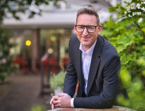 Raymond Hunziker