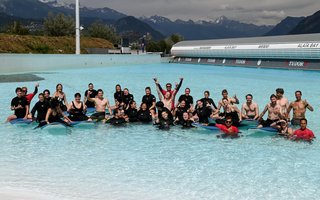 participants dans l'eau 