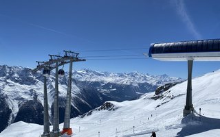 Gute Bedingungen im April halfen vielen Skigebieten, den schwachen Winterstart teilweise auszugleichen.
