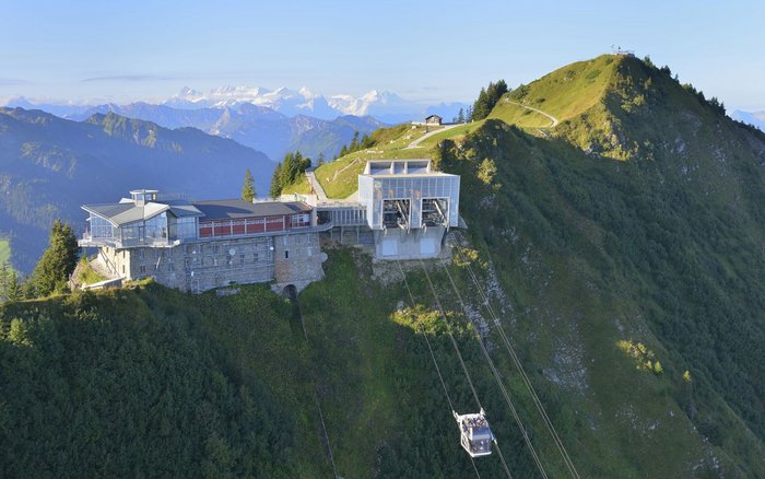 Stanserhorn-Bahn, Stanserhorn Gastronomie, regionale Lebensmittel, Drehrestaurant Rondorama, kulinarische Essenz der Alpen