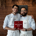 Jannik Moser (l.) übernimmt ab Sommersaison die Küchenleitung im Kräuterhotel Edelweiss von Benedikt Voss.