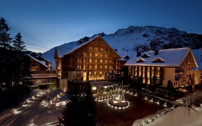 World Luxury Awards 2021, World Luxury Awards 2026, Schweizer Luxushotellerie, The Chedi Andermatt, Kempinski Palace Engelberg, Luxushotels Schweiz, Hotel Awards