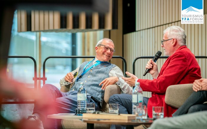 Roland Zegg, Forumsleitung, und Gerhard Lucian, Bürgermeister von Lech