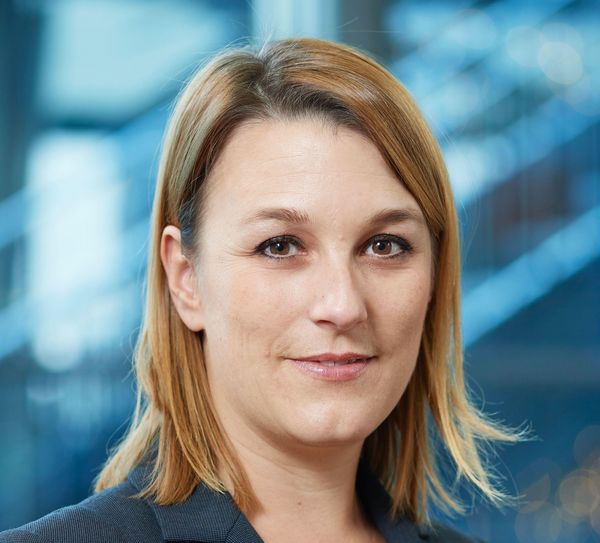 Wechsel Im Marketing Und Pr Bei Chair Airlines Htr Ch